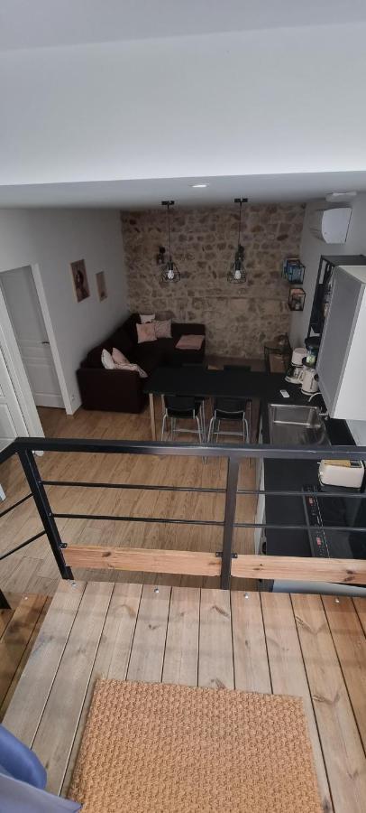 Appartement Chaleureux En Ardeche La Roche-de-Glun Bagian luar foto